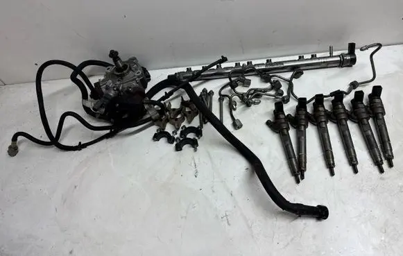 BMW 5 F10 F11 Fuel injection system set 0445216031 7810702 403929