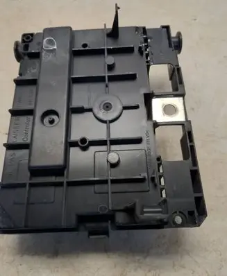 Citroen C4 I Picasso Fuse module 9666700080