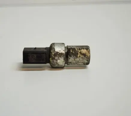 Air conditioning (A/C) pressure sensor