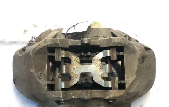 Mercedes-Benz GLC X253 C253 Front brake caliper