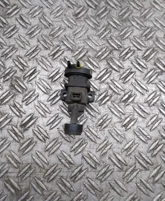 Opel Insignia A Valve vacuum 