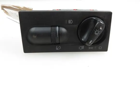 Volkswagen Golf III Light switch 1H6941531A