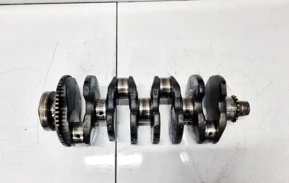 Skoda Fabia Mk1 (6Y) Crankshaft 038105189B