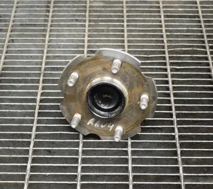 Toyota RAV 4 (XA40) Rear wheel ball bearing 8954452040