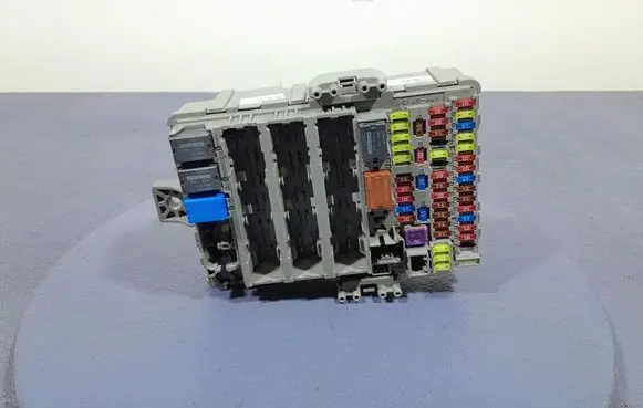 Honda CR-V Fuse box set T1GG511