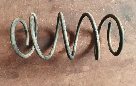 Chrysler Voyager Front coil spring