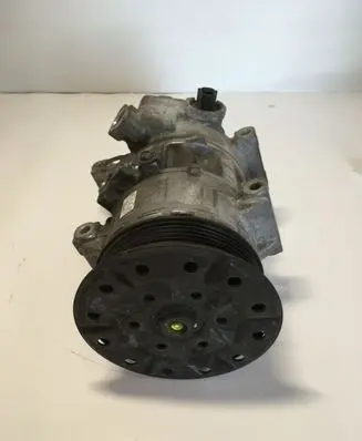 Toyota RAV 4 (XA30) Air conditioning (A/C) compressor (pump) 4472601251 5SE12C