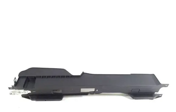 Mercedes-Benz ML W164 Other trunk/boot trim element A1646801831