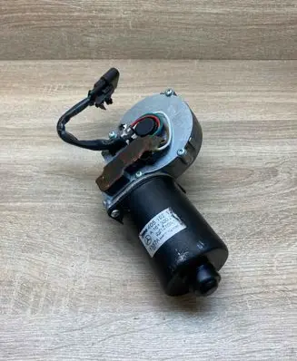 Mercedes-Benz ML W164 Wiper motor A1648202542