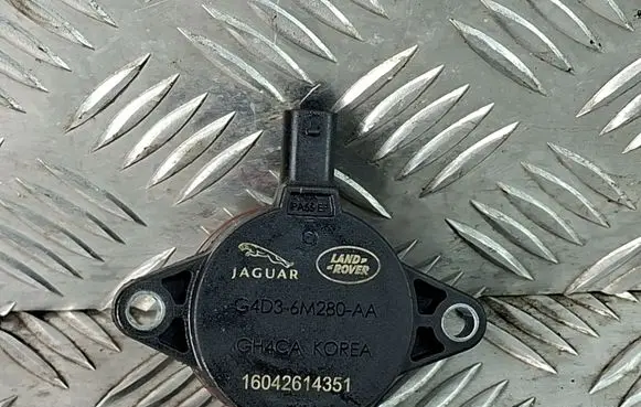 Land Rover Evoque I Camshaft vanos timing valve G4D36M280AA