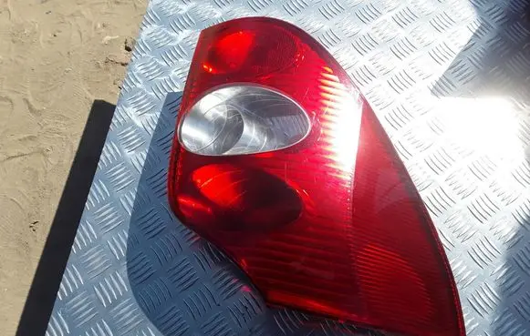 Renault Laguna II Rear/tail lights 8200002471