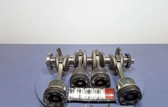 Volkswagen Golf VII Crankshaft 
