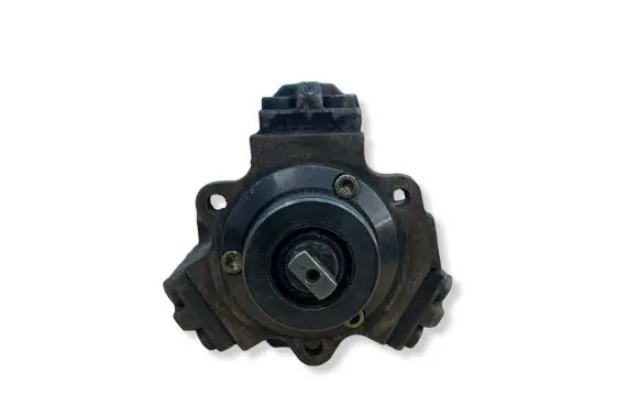 Mercedes-Benz C W203 Fuel injection high pressure pump A6110700501