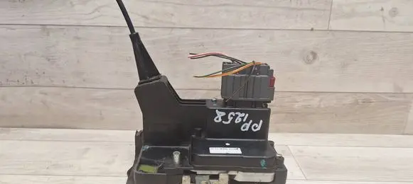 Ford Fiesta Front door lock 