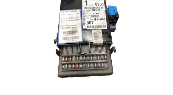 Renault Laguna II Fuse box set 216532951 8200228553 33220559