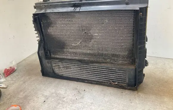 BMW 6 E63 E64 Radiator set 7805595 7795878 7801657