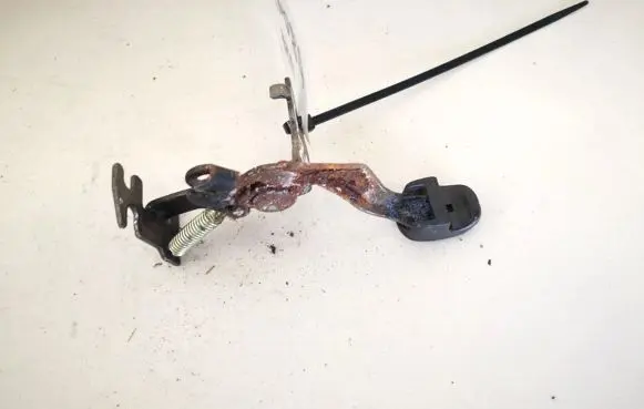 Audi A6 S6 C6 4F Fuel tank opening switch 