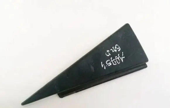 Volkswagen PASSAT B4 Other interior part 333853268C