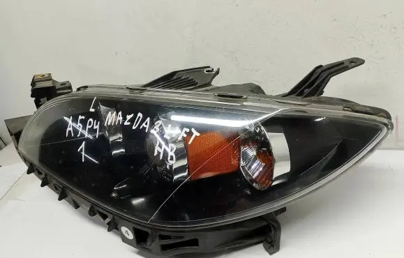 Mazda 3 I Headlight/headlamp