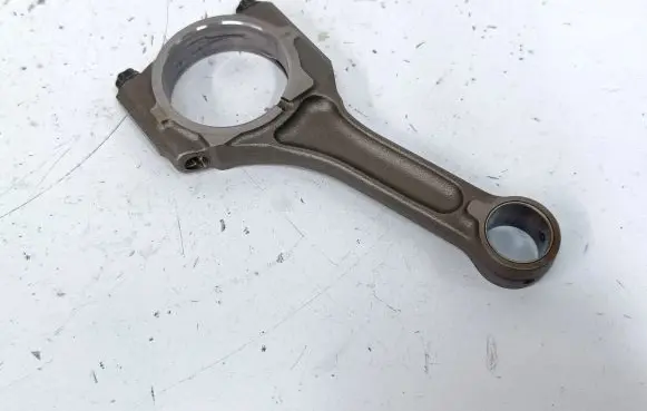 Subaru Outback (BT) Connecting rod/conrod 