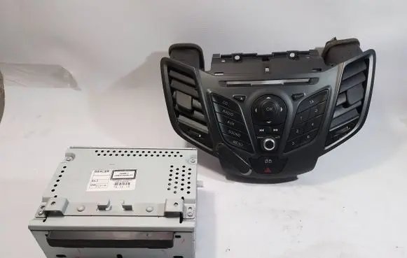 Ford Fiesta Radio/CD/DVD/GPS head unit AM5T-18C815-DL AV1T18K811CC 10R035512