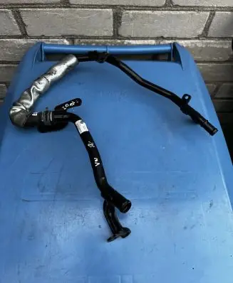 Volkswagen Transporter - Caravelle T6 Engine coolant pipe/hose 04L121034 04L121398A