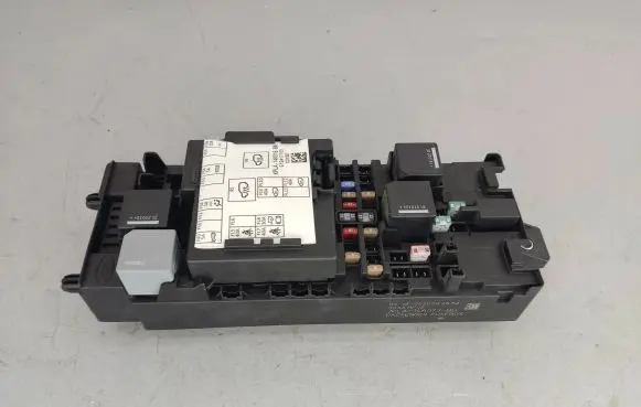 Land Rover Range Rover Sport L494 Fuse module JPLA14A073BB 5C5A11F02 012202009262