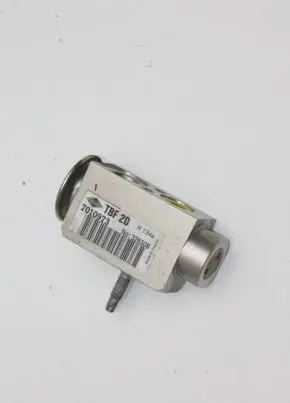 Land Rover Range Rover Evoque L538 Air conditioning (A/C) expansion valve 7010973