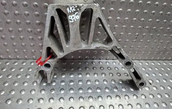 Fiat Panda II Gearbox mounting bracket S26312976