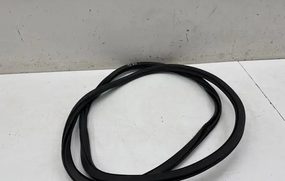 Mercedes-Benz GLB x247 Front door rubber seal A2476920000