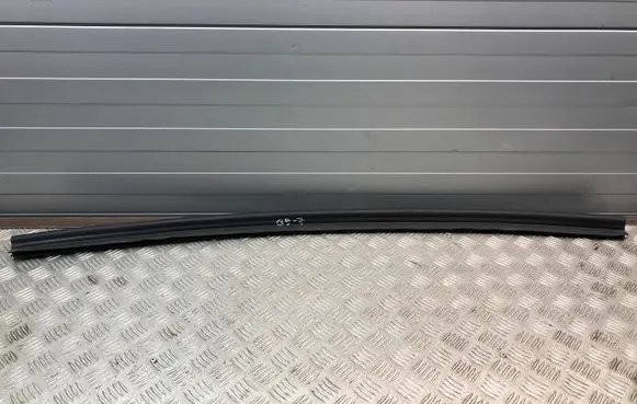 Audi Q5 SQ5 Engine compartment rubber 8R0823723B