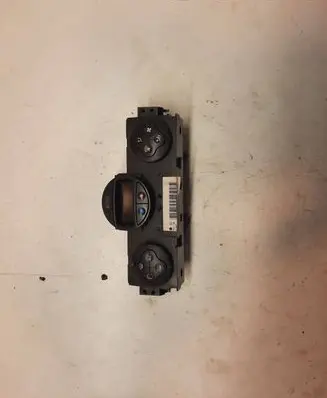Renault Megane II Climate control unit 69340019
