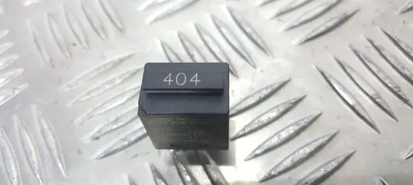 Audi A3 S3 A3 Sportback 8P Ignition-blocking relay 7M0951253C