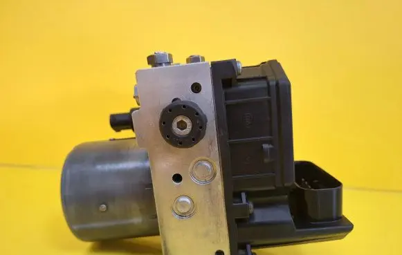 Fiat Stilo ABS Pump 0265950037 6121978908