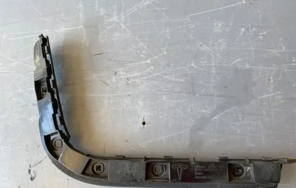 Tesla Model 3 Rear bumper mounting bracket 127525 108399100 108398900