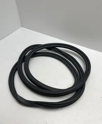 Audi A4 S4 B8 8K Front door rubber seal 8K0831721E