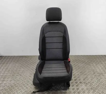 Seat Tarraco Front passenger seat 5QF881106J