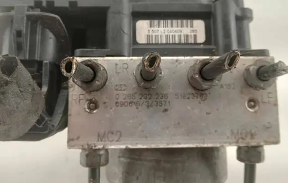 Ford Ka ABS Pump 51823769 0265232236 5507L2040609