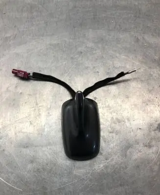Audi Q5 SQ5 8R Aerial GPS antenna 8R0035503E