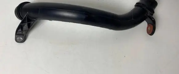 Jaguar E-Pace Turbo air intake inlet pipe/hose GJ326C782AA LR072140 J9C7414