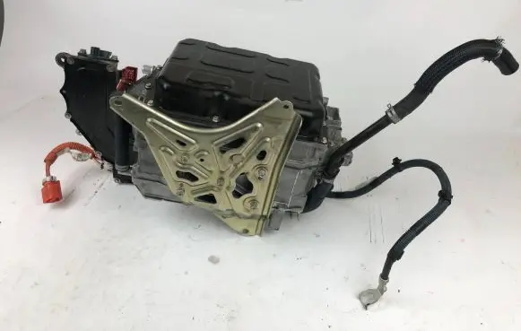 Toyota Mirai Voltage converter inverter G920062010 2321001210