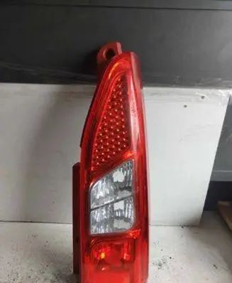 Peugeot Partner Rear/tail lights 9680545180