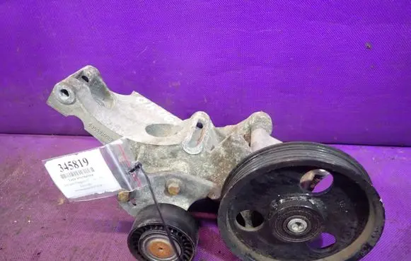 Renault Megane II Generator/alternator bracket 8200185605