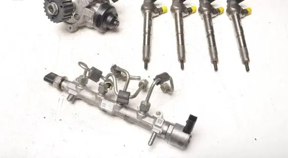 Volkswagen Tiguan Fuel injection system set 
