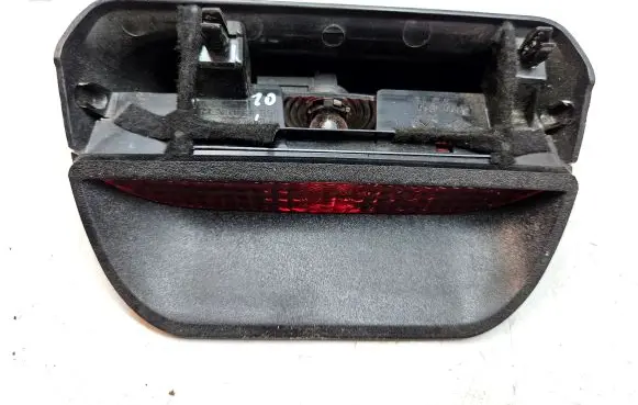 Dacia Sandero Third/center stoplight 8200734823