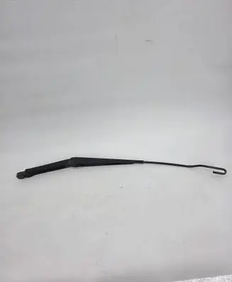 Volvo XC90 Front wiper blade arm 8693600