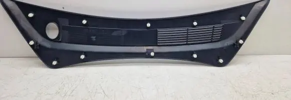 Tesla Model 3 Wiper trim 108157500E 108157500 1081575