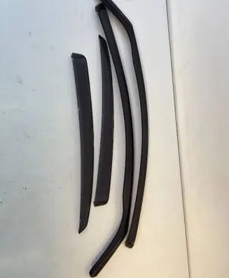 Audi A4 S4 B8 8K Door glass rail 