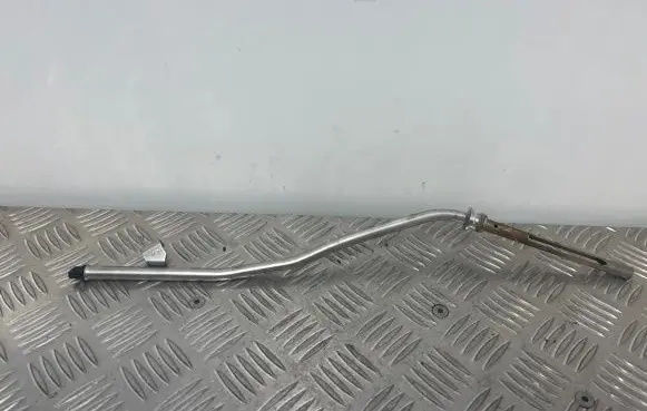 Oil level dip stick