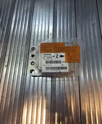 Nissan Primera Airbag control unit/module 98820AV200 0285001420 EAY2022050134